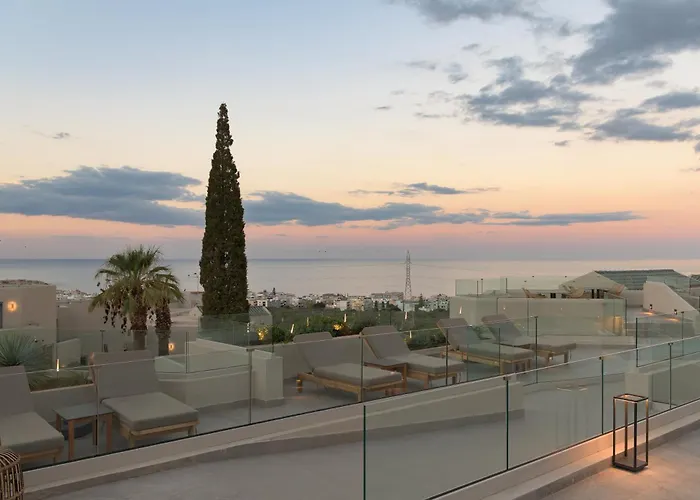 Galaxy Boutique (adults Only) База отдыха Херсониссос